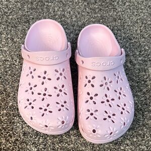 CROCS  Light Pink Floral